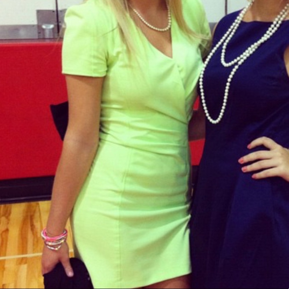 Electric green spandex dress! AKIRA size medium